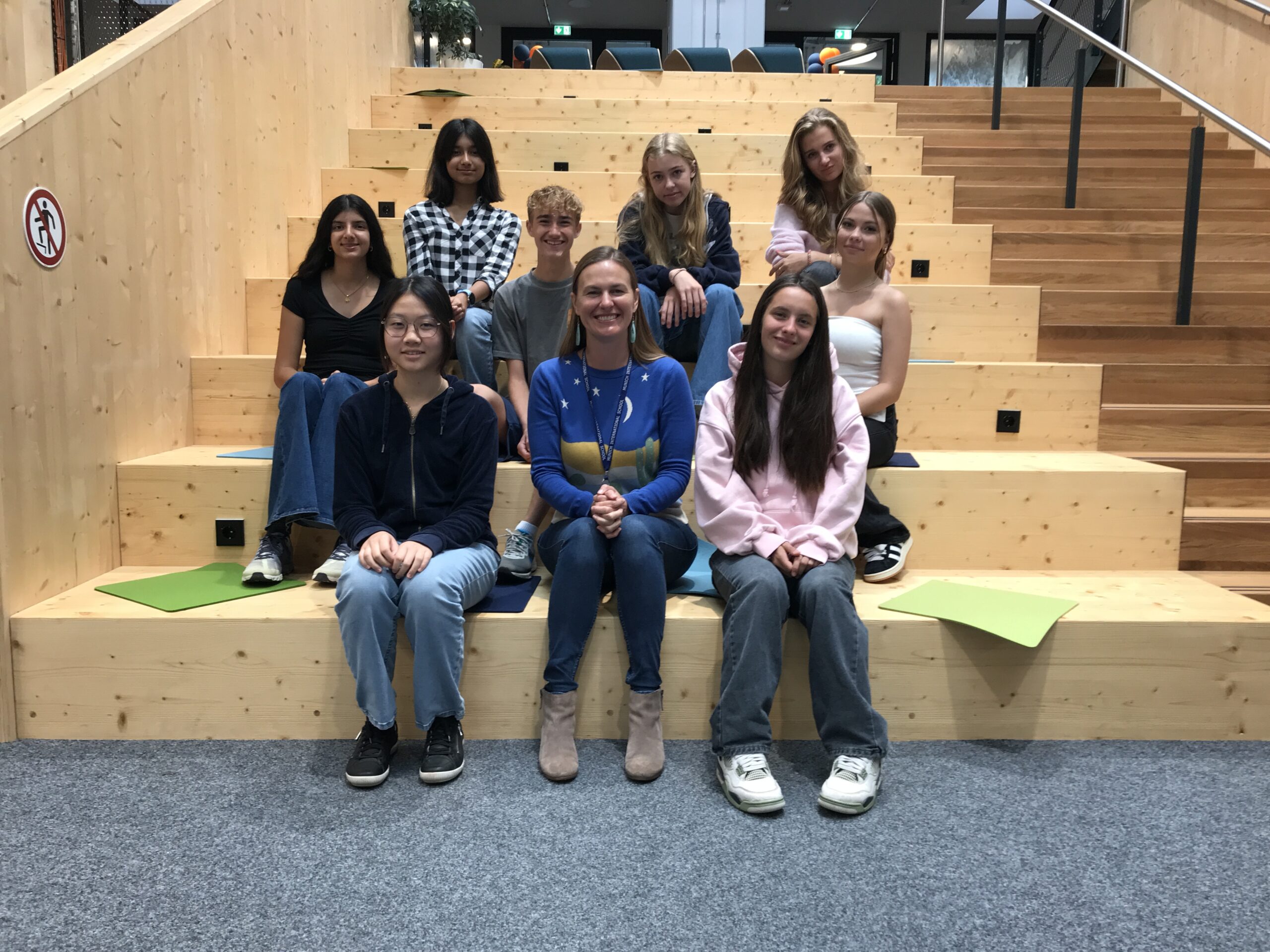 Inspiring Author Visit: Dusti Bowling’s Connection to her Readers